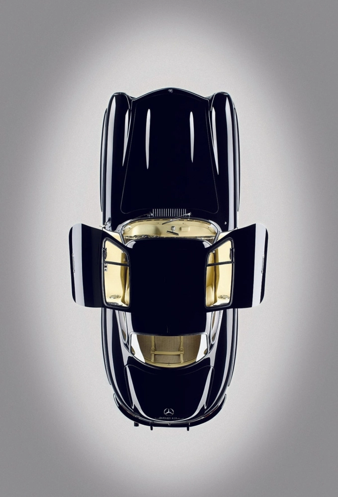 Mercedes-Benz 300 SL Book: Revised 70 Years Anniversary Edition фото книги маленькое 13