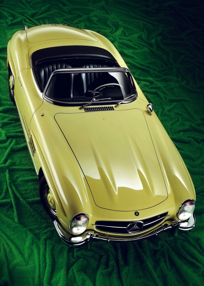 Mercedes-Benz 300 SL Book: Revised 70 Years Anniversary Edition фото книги маленькое 14