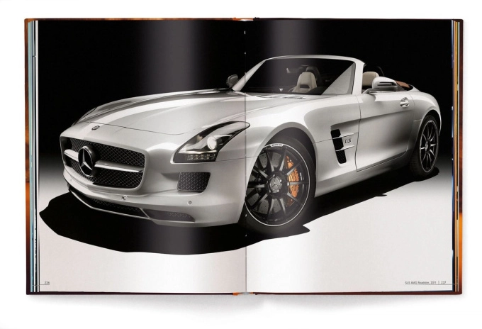 Mercedes-Benz 300 SL Book: Revised 70 Years Anniversary Edition фото книги маленькое 7