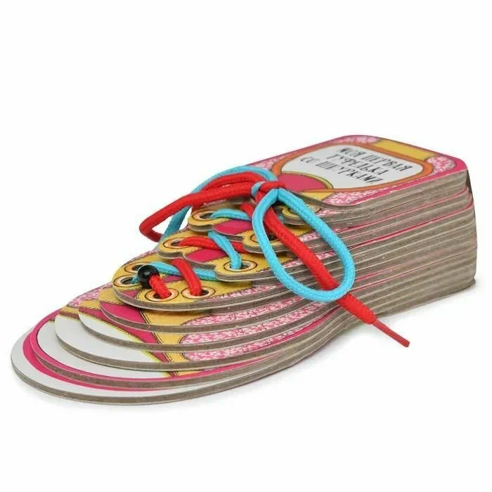 Моя первая туфелька со шнурками фото книги маленькое 4