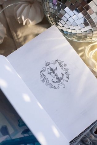 Человек за бортом фото книги 7