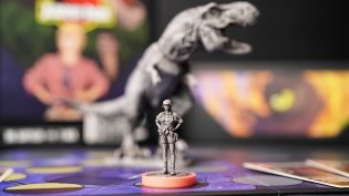 Unmatched: Jurassic Park. Dr. Sattler vs T. Rex фото книги 10