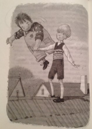 Малыш и Карлсон, который живёт на крыше фото книги 7