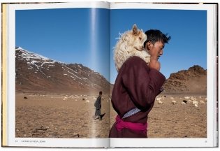 Steve McCurry. Animals фото книги 4