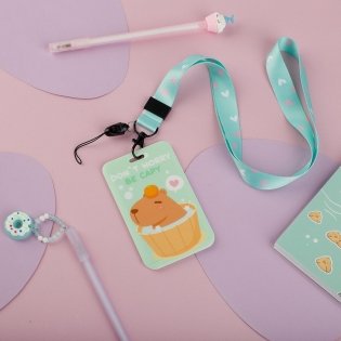 Бейдж вертикальный MESHU Be capy, 110*70мм, лента с карабином, 2D печать, опп пакет с европодвесом. Арт. MS_54239 фото книги