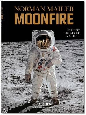 Moonfire. The Epic Journey of Apollo 11 фото книги