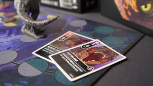 Unmatched: Jurassic Park. Dr. Sattler vs T. Rex фото книги 13