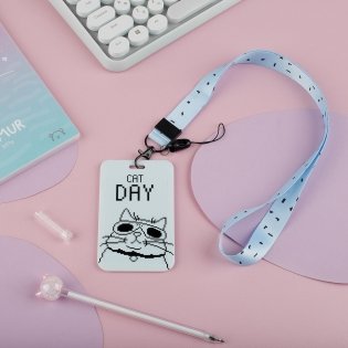 Бейдж вертикальный MESHU Cat day, 110*70мм, лента с карабином, 3D печать, опп пакет с европодвесом фото книги